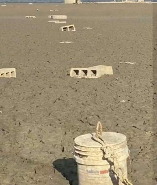 BUSCAN RESTOS HUMANOS EN PRESA LA BOCA