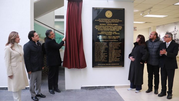 EXHIBEN CIMIENTOS DE LA CASA DEL PUEBLO;​INAUGURA AVA MUSEO LEGISLATIVO