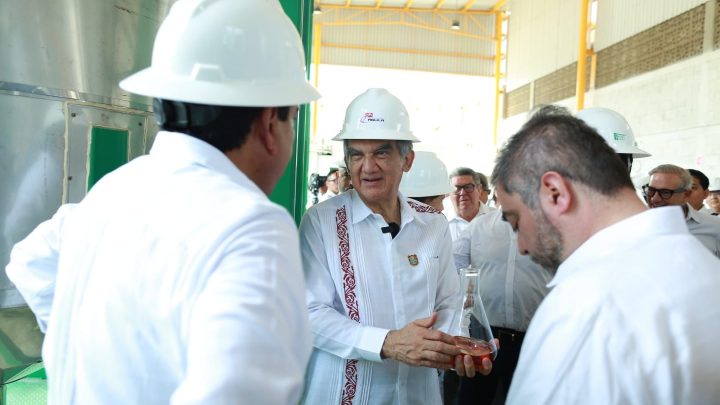 Gobernador constata avance de planta de combustibles alternativos en Altamira