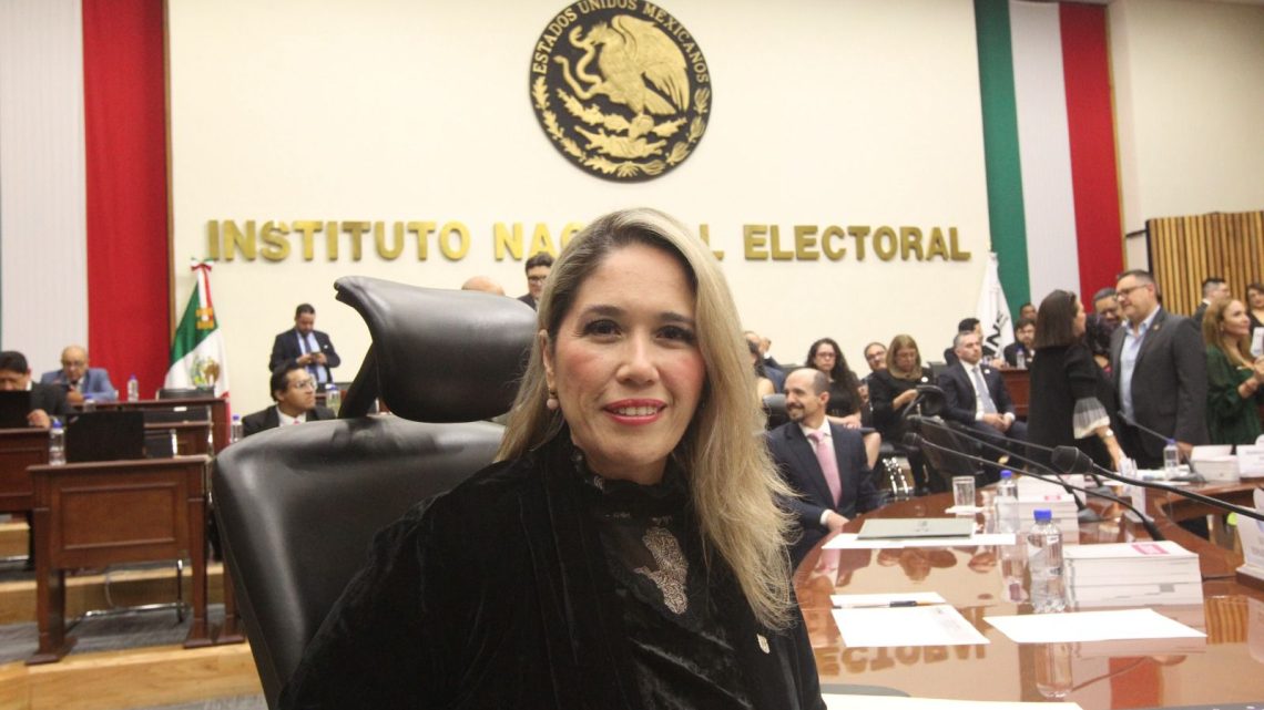 Toman protesta tres nuevas Consejerías ante el pleno del Consejo General del INE