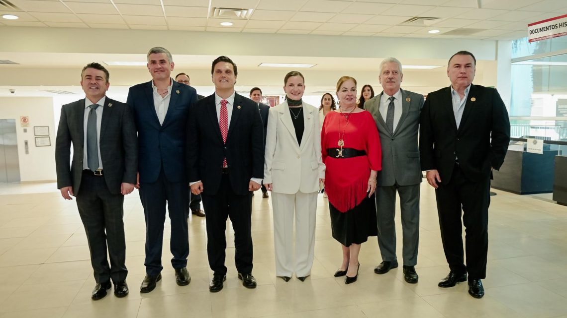 Comparece secretaria de Economía ante el Congreso; destaca visión humanista en la política económica del gobernador